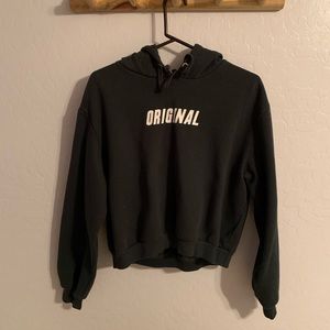 army green cropped h&m sweatshirt